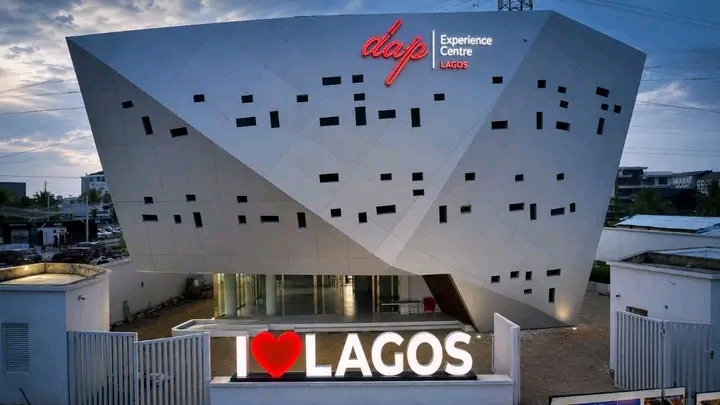 Beyond The Lens: Turn Your Creativity Into A Lifetime Of Income – BY ‘DAYO ADEDAYO